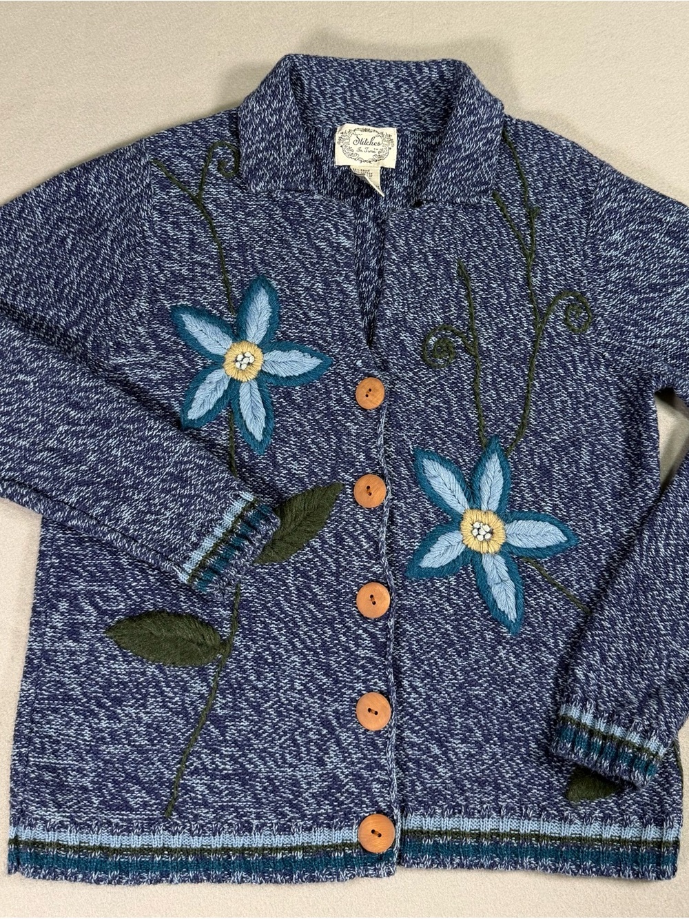 Vintage Stitches in Time Cottagecore Floral Appliqué Knit Blue Marled Cardigan
